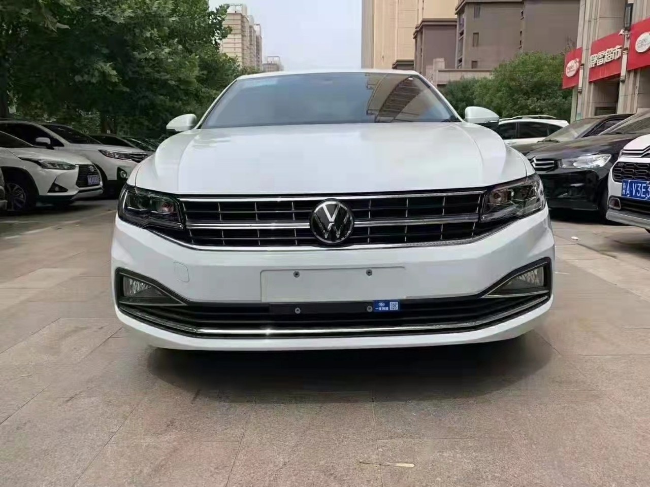 展示图片